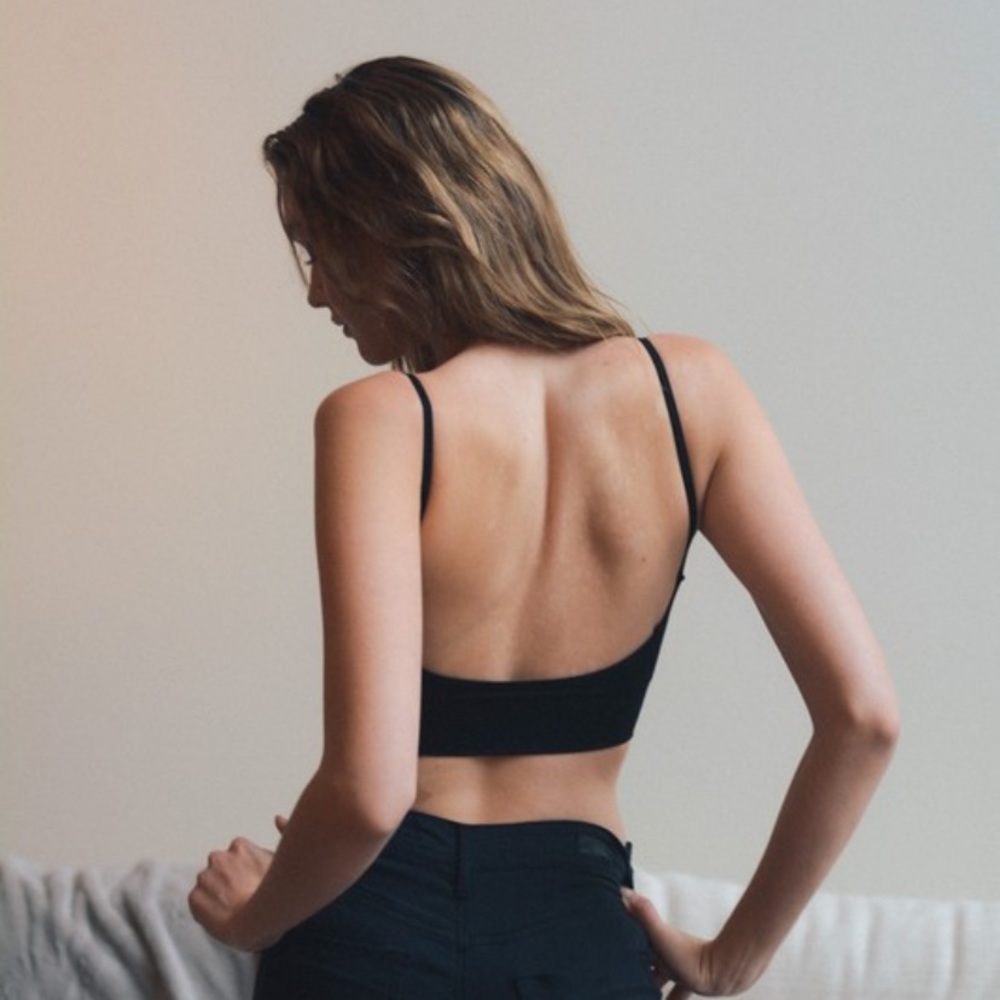 BUNDLE DEAL!! Low Back Seamless Bralette Black/Tan - Picture 7 of 8